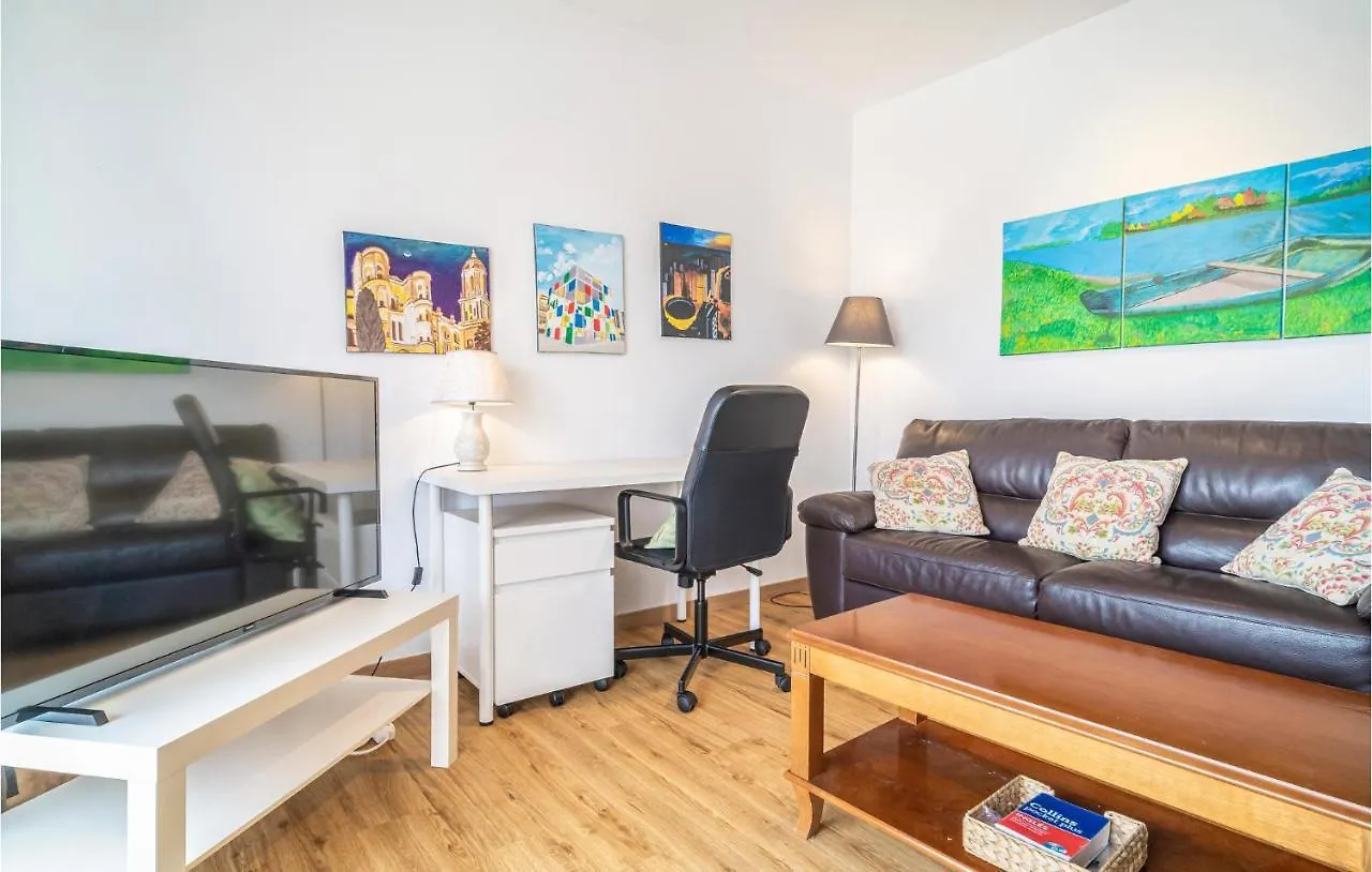 Beautiful Apartment In Malaga With Wifi
