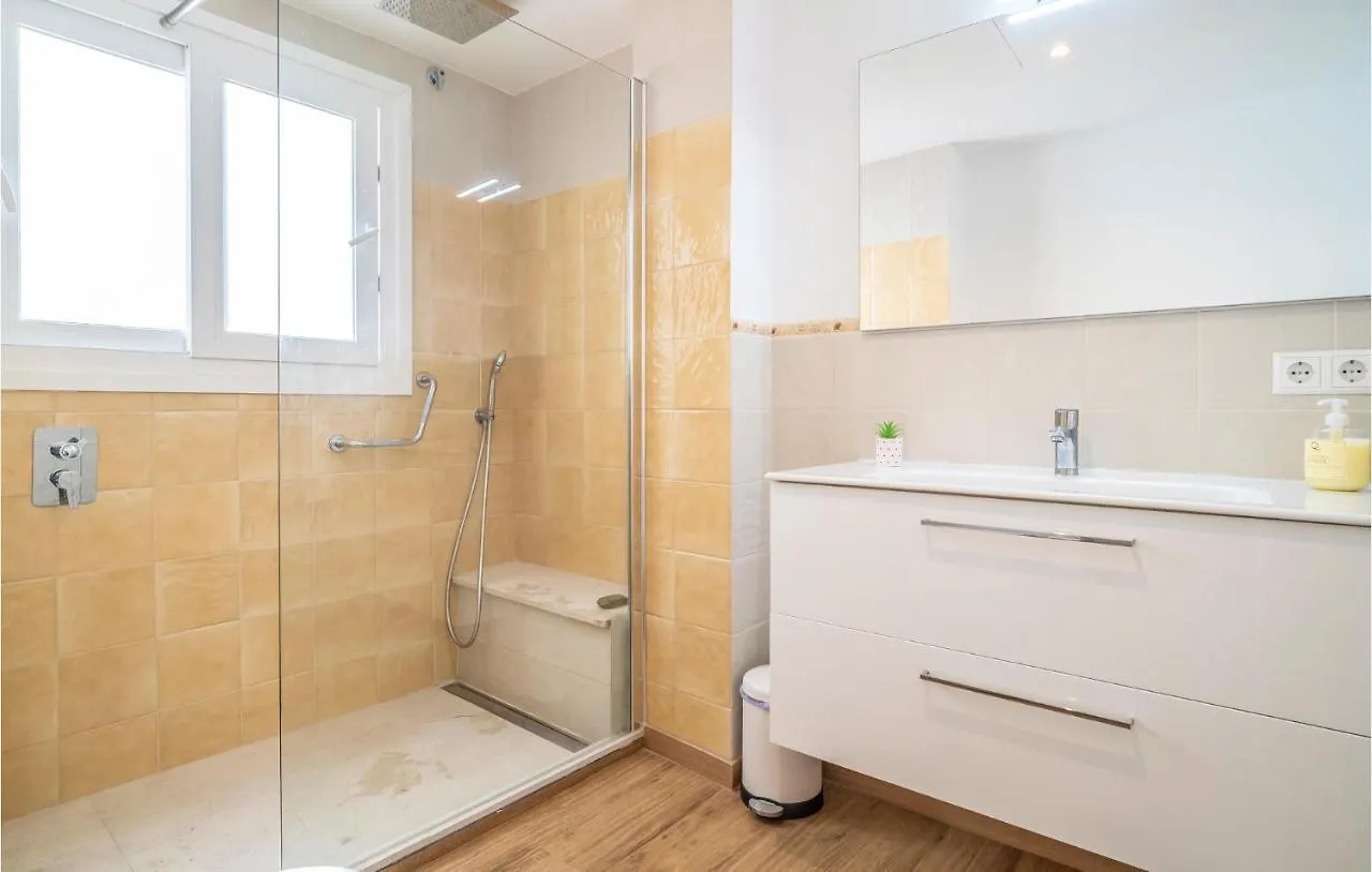 Beautiful Apartment In Malaga With Wifi