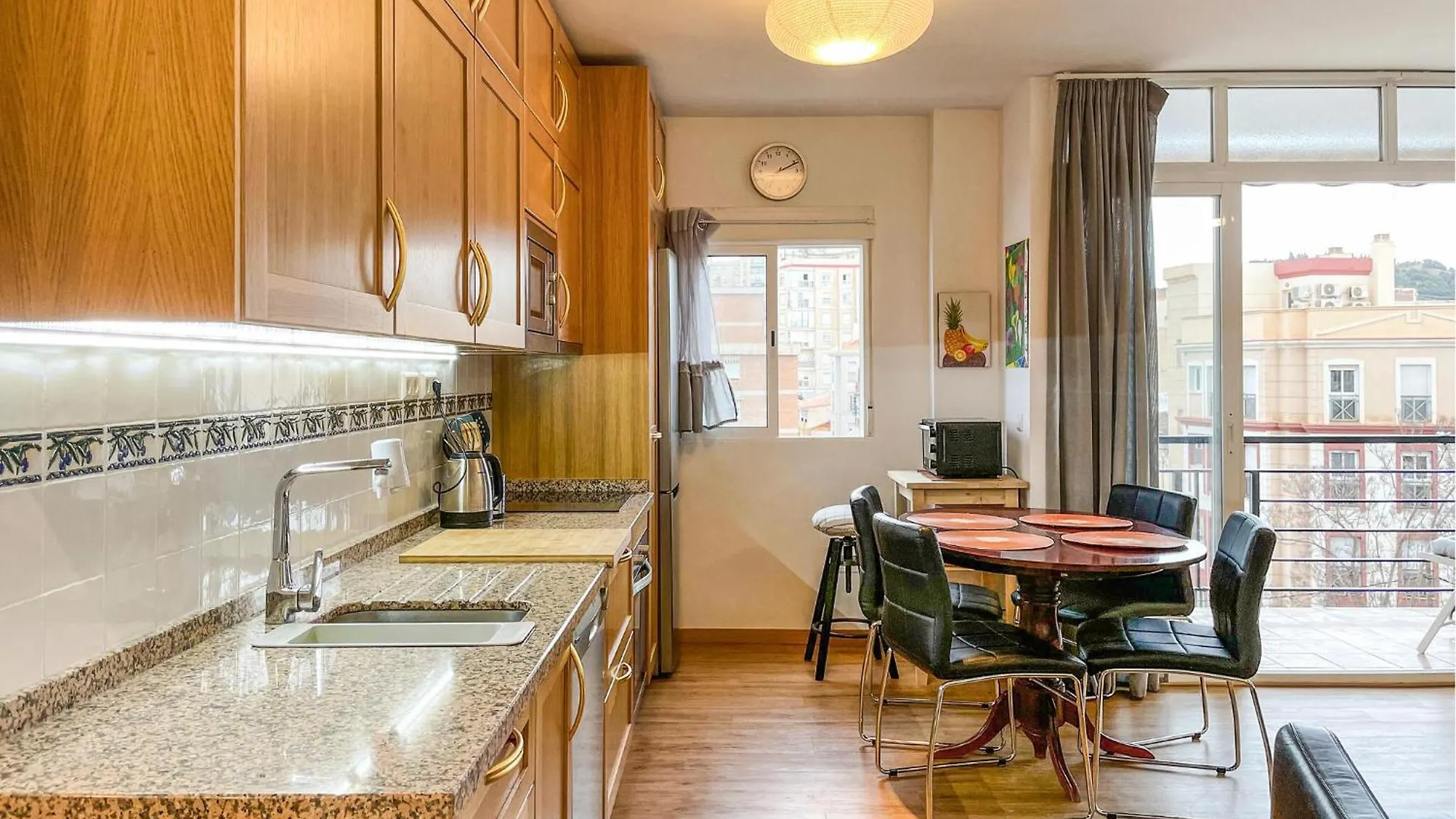 Beautiful Apartment In Malaga With Wifi
